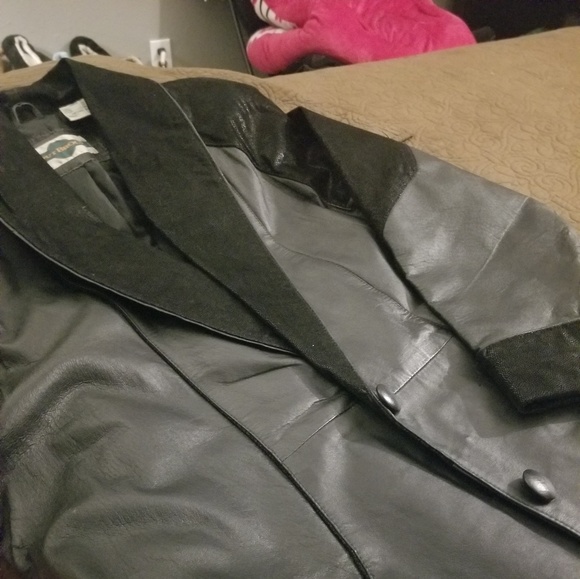 Outbrook full length black leather trench coat - Picture 4 of 4